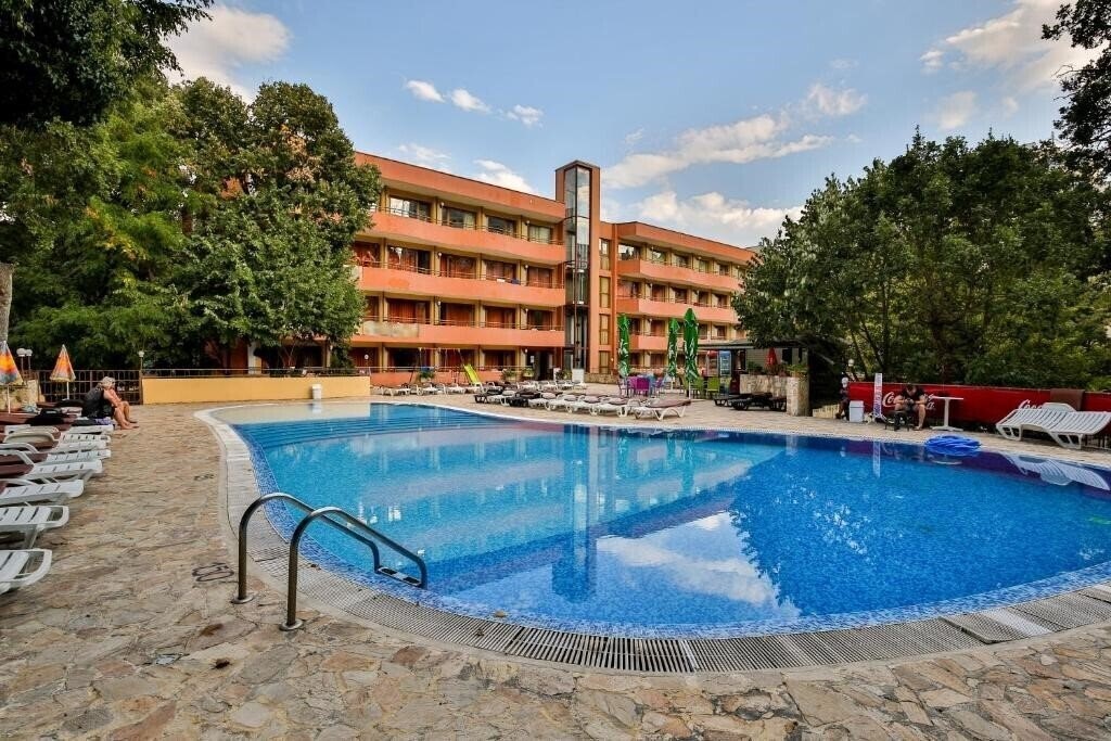 Отель Kamchia Park Hotel 3*