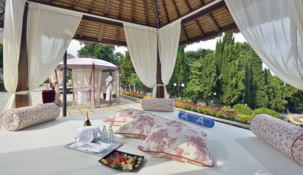 Melia Grand Hotel Hermitage 5* фотосуреті