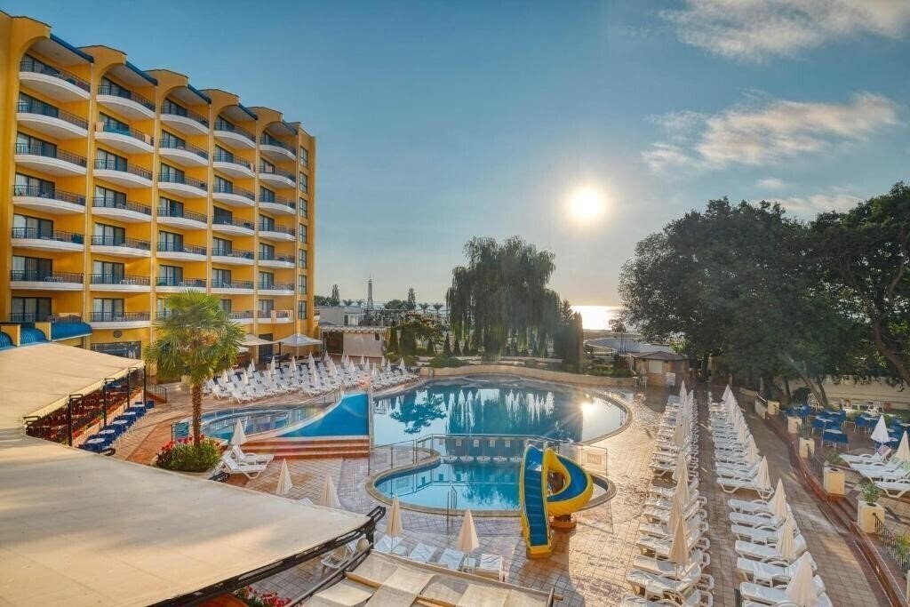 Отель Grifid Hotel Arabella (ex. Grifid Arabella) 4*