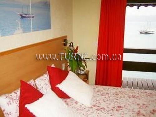 Angra Fashion 3* фотосуреті