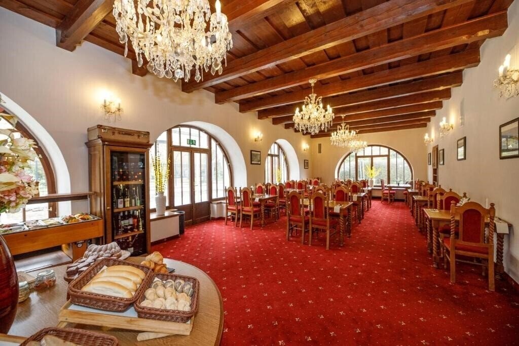 Изображение Gold 4*