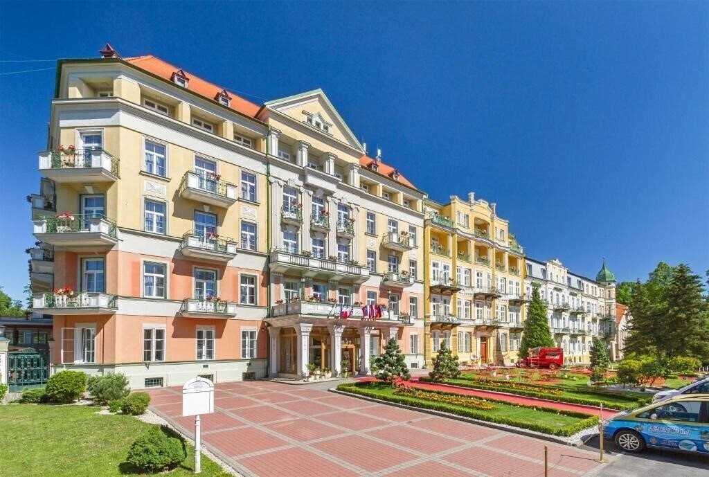 Aqua Forum 4* қонақ үйі