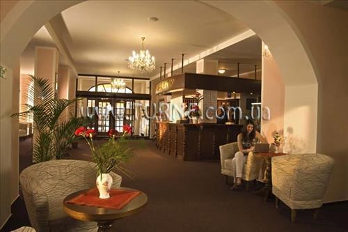 Maj 2* фотосуреті