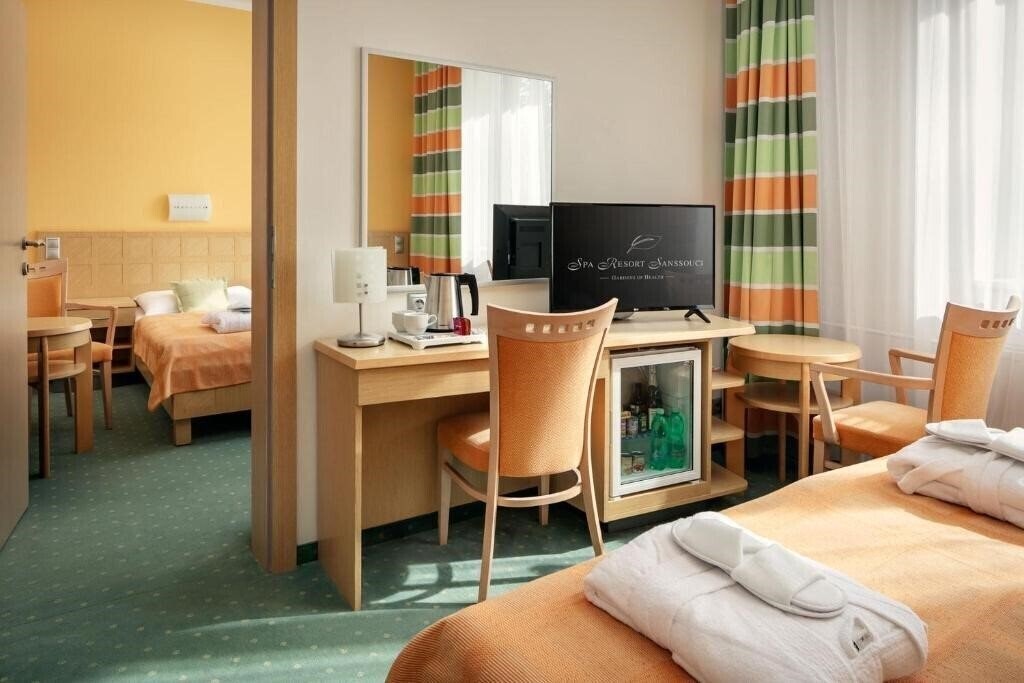 Sanssouci Spa Resort 3* суреті