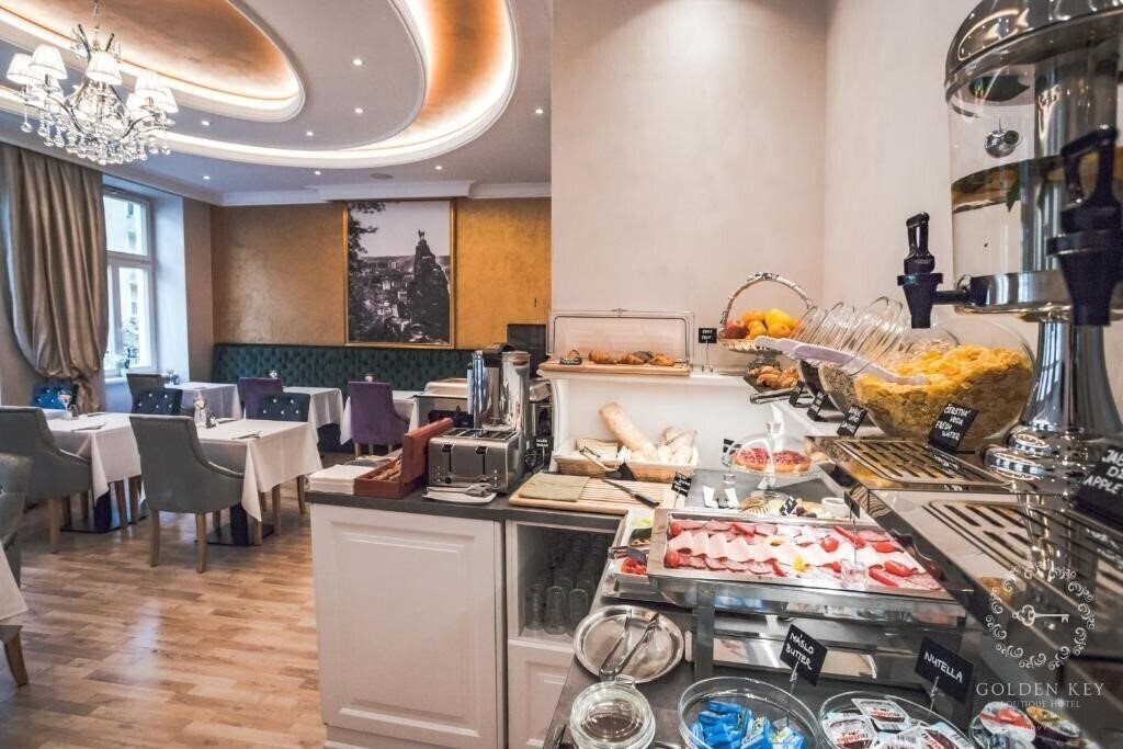 Golden Key Boutique Hotel 4* суреті