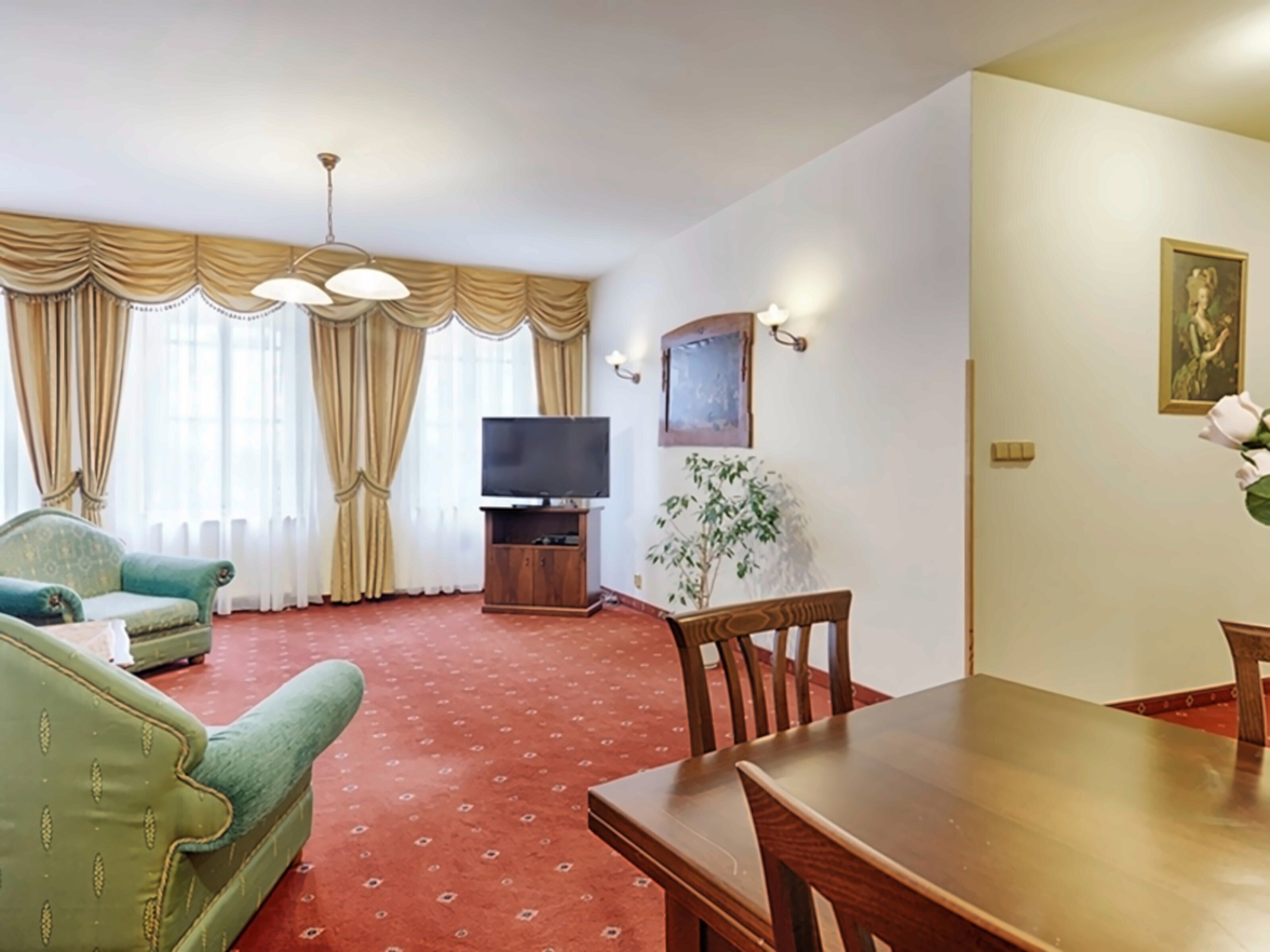 Salve 4* суреті