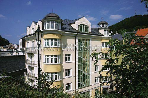 Aura Palace 4* суреті