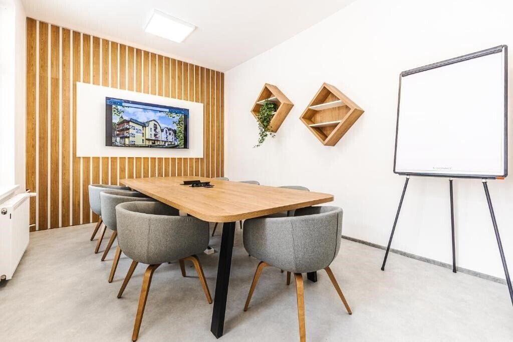 Изображение Devin 3*