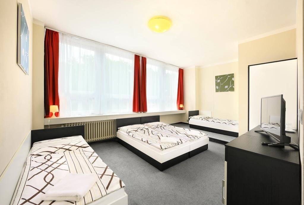 Vltava-Berounka 4* суреті