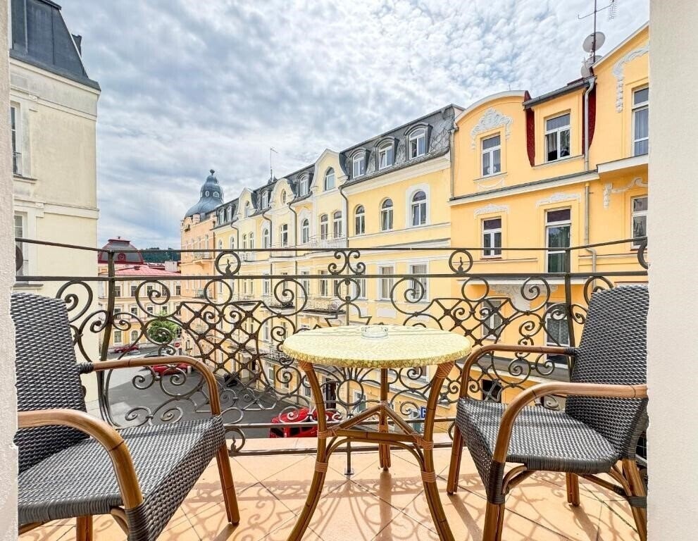 Residence Romanza 4* фотосуреті