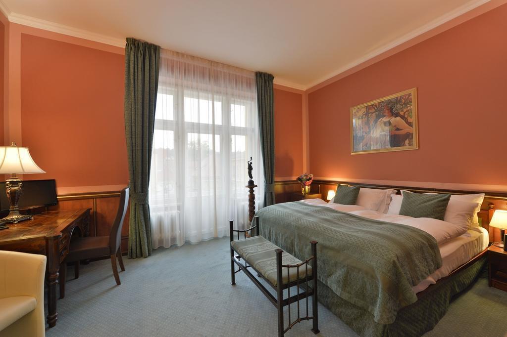 Hastal Praha Old Town 4* қонақ үйі