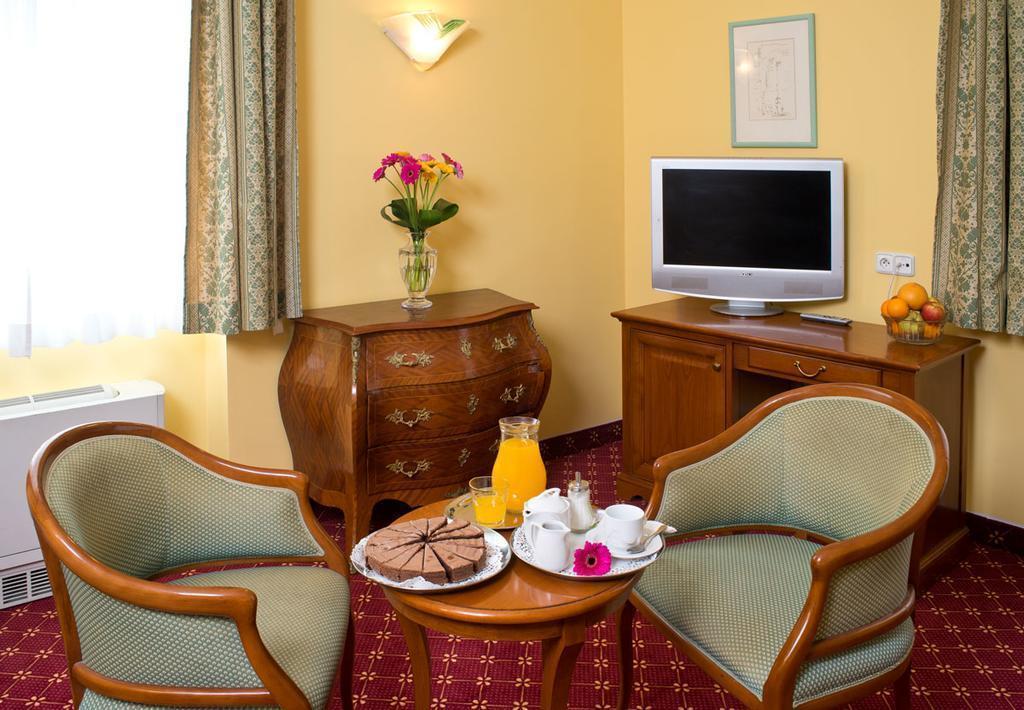 Saint George Hotel 3* қонақ үйі