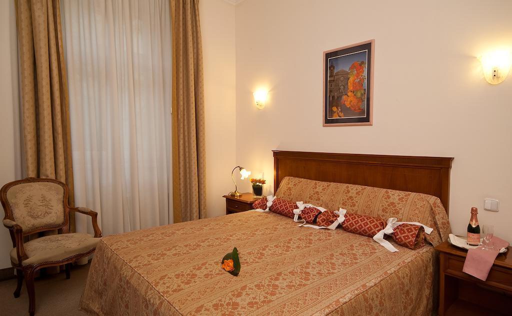 Фото Saint George Hotel 3*