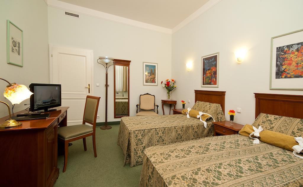 Saint George Hotel 3* суреті