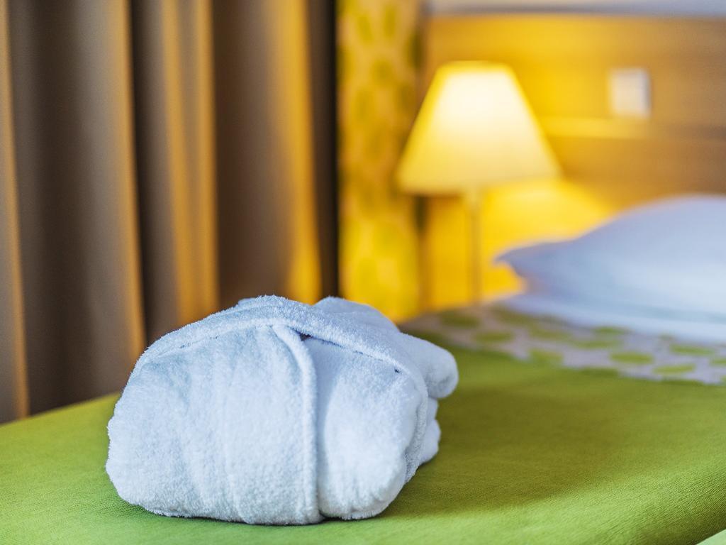 Отель Iris Hotel Eden 4*