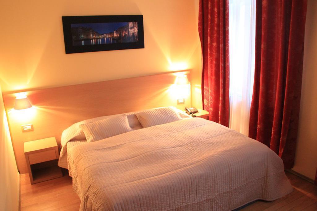 City Lounge Hotel 3* суреті