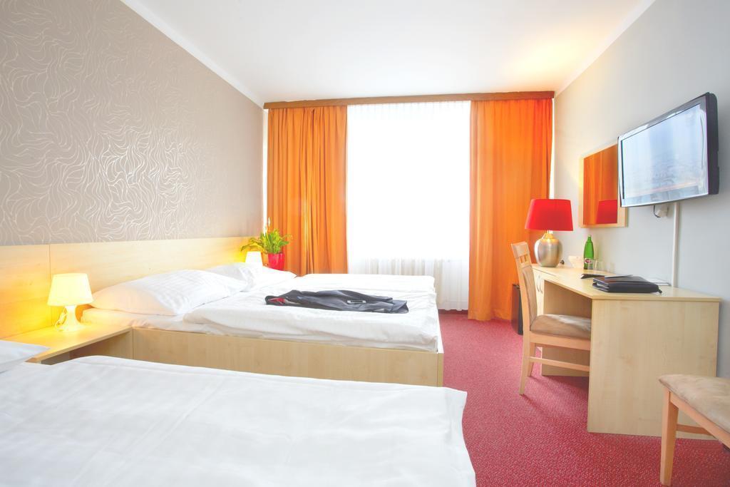 Charles 3* қонақ үйі