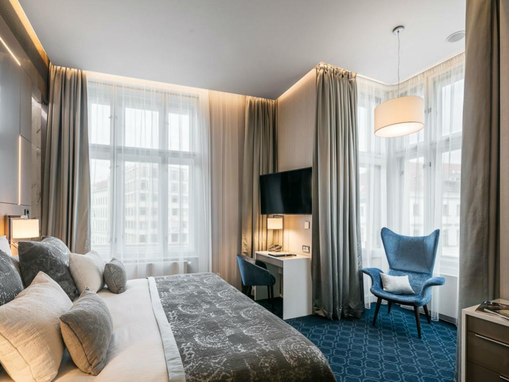 Kings Court Hotel 5* қонақ үйі