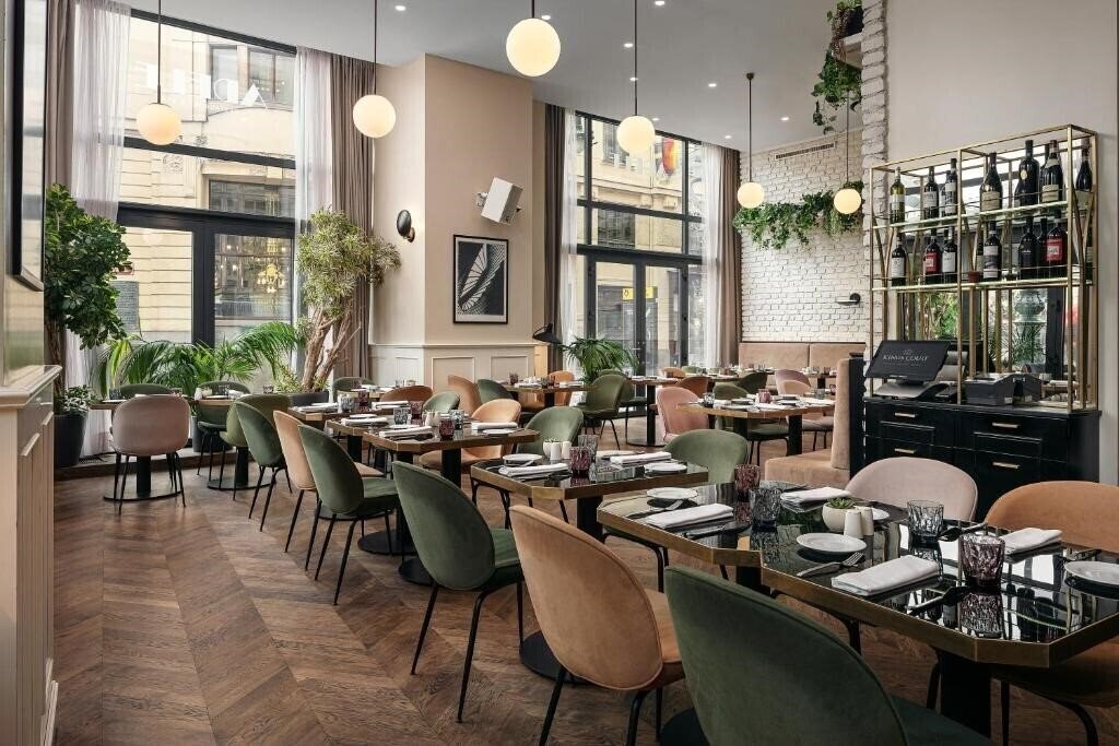 Kings Court Hotel 5* фотосуреті