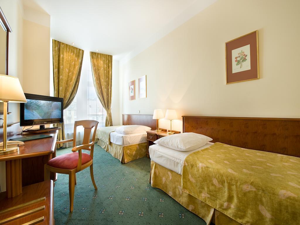 Rokoko 4* суреті