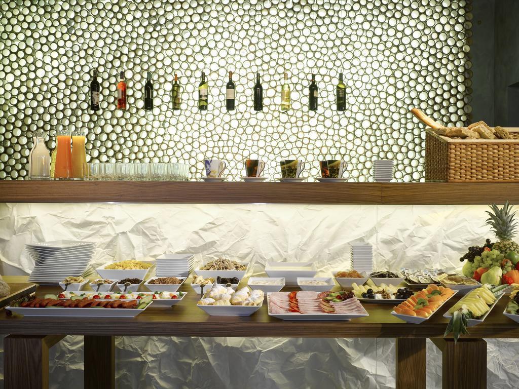 Фото Moods Boutique Hotel 4*