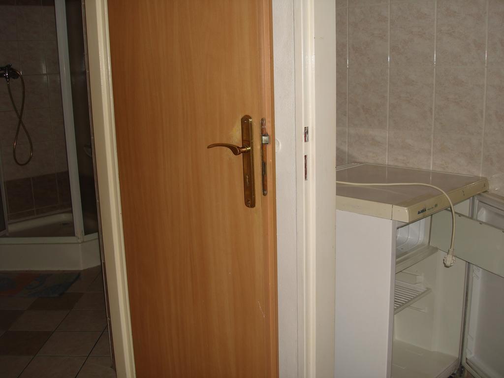 Pension Easy Journey 3* фотосуреті