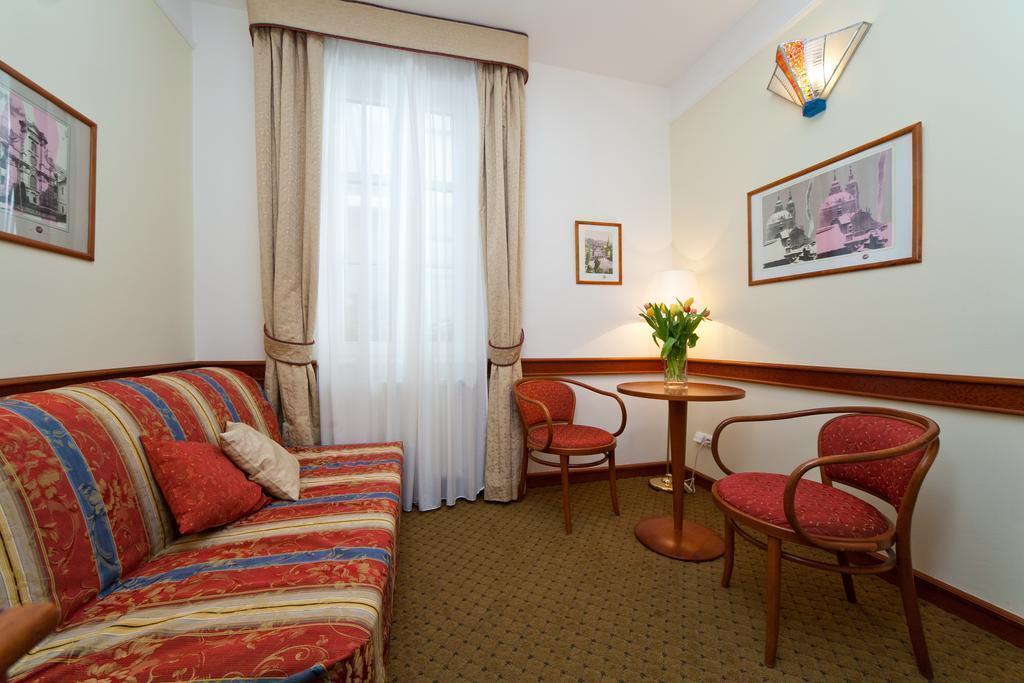 Hotel 16 4* суреті