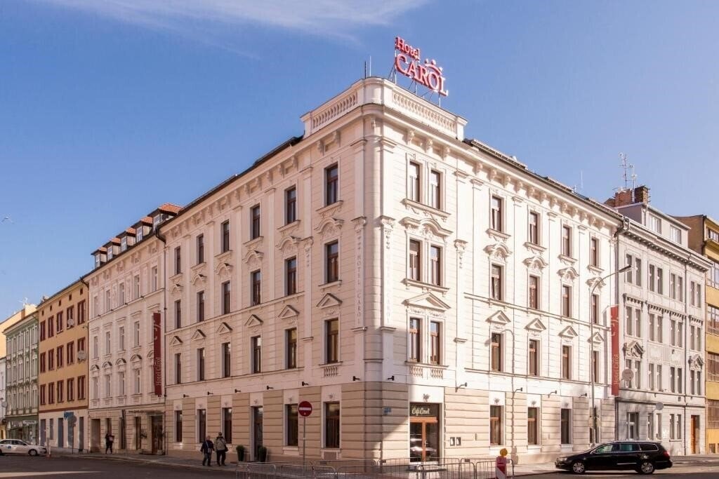 Hotel Carol 3* қонақ үйі