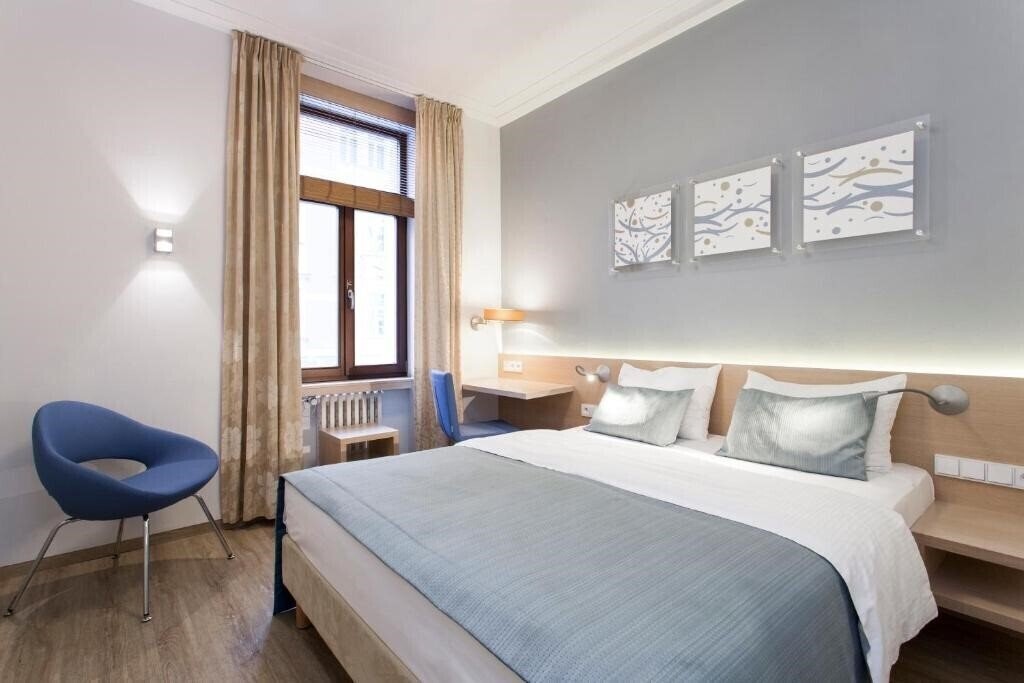 Hotel Carol 3* фотосуреті
