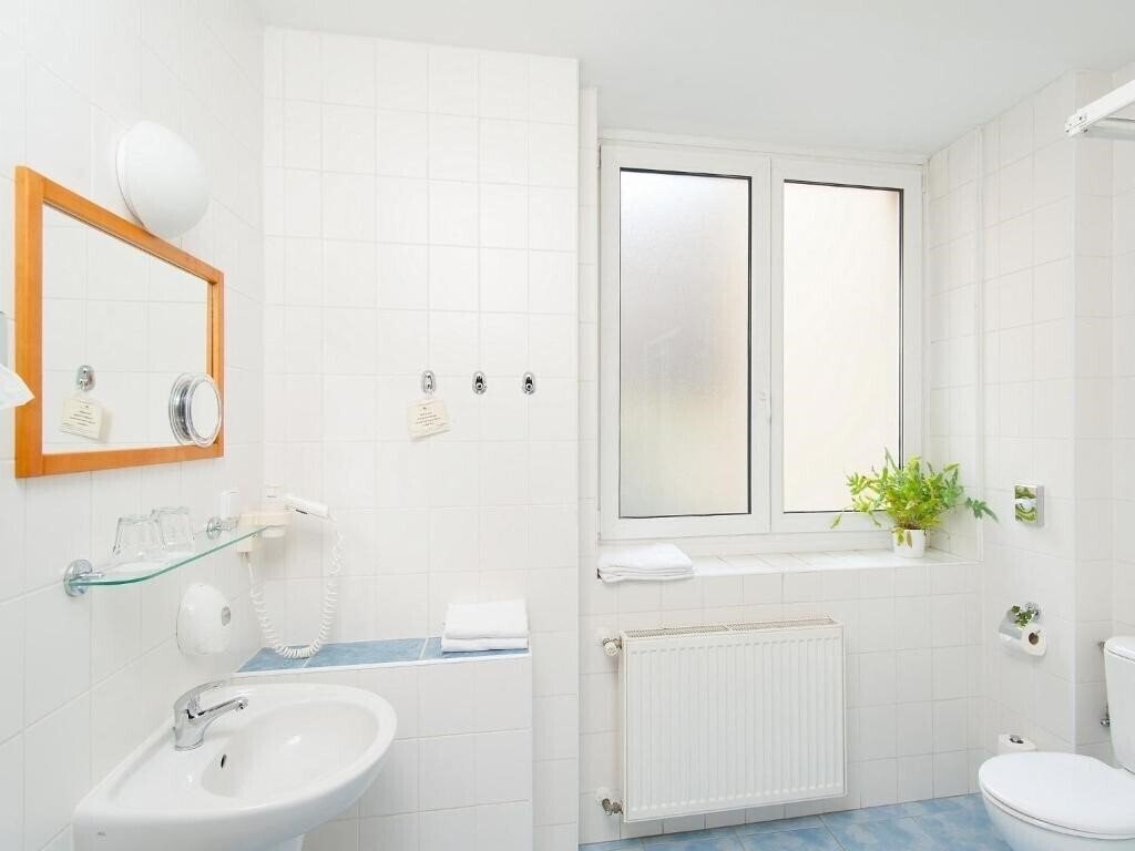 Hotel Cloister Inn 3* фотосуреті