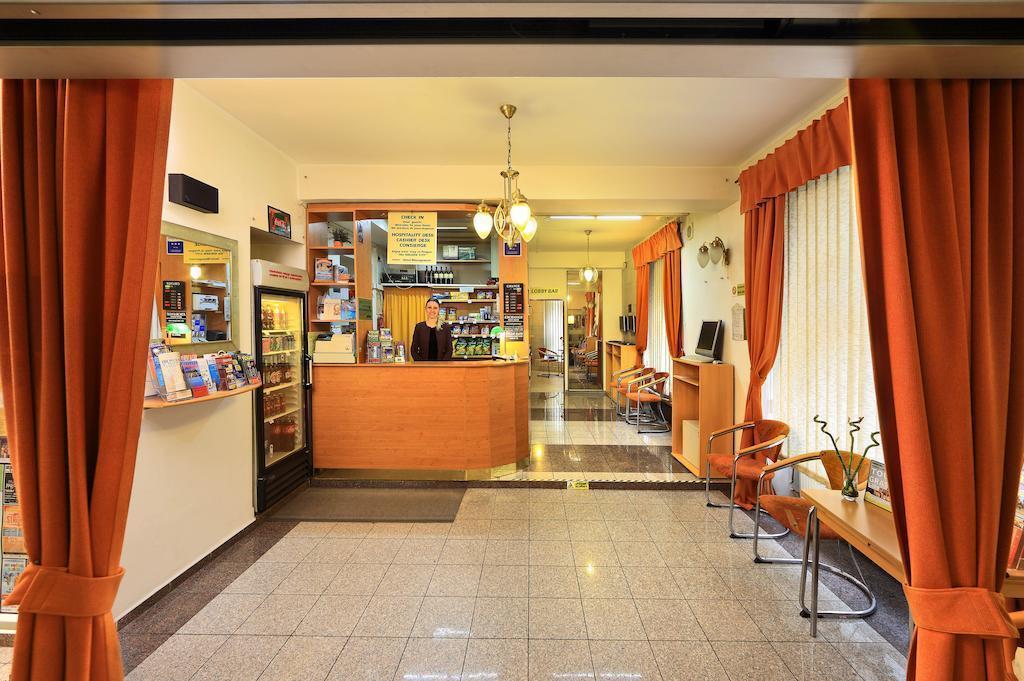 Hotel Golden City Garni 3* суреті