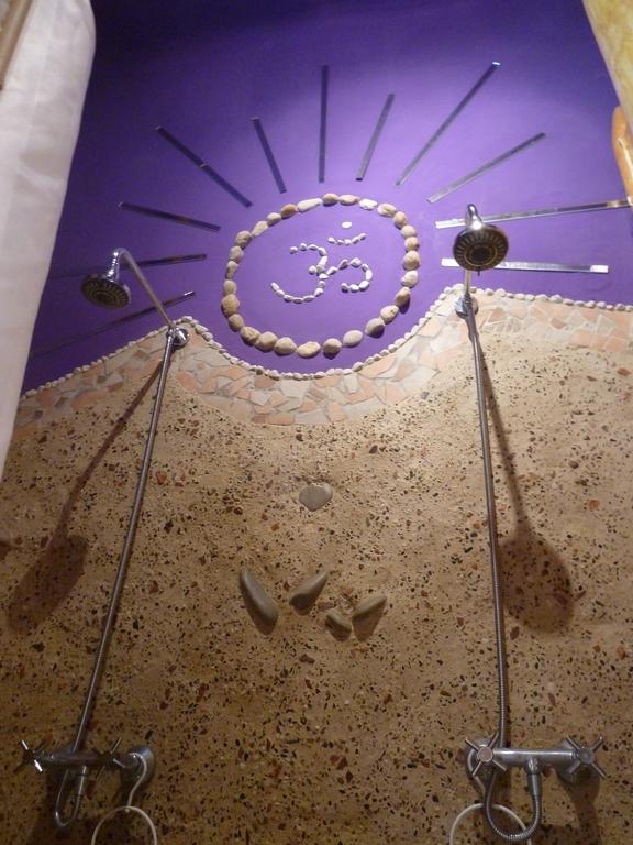 Artharmony Hotel & Hostel 2* суреті