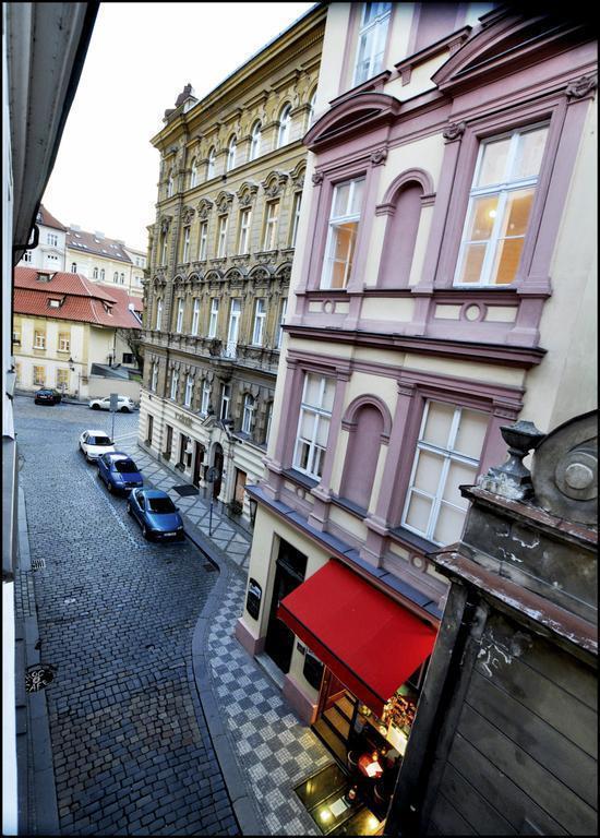 Изображение Hotel U Cervene Zidle Red Chair 3*