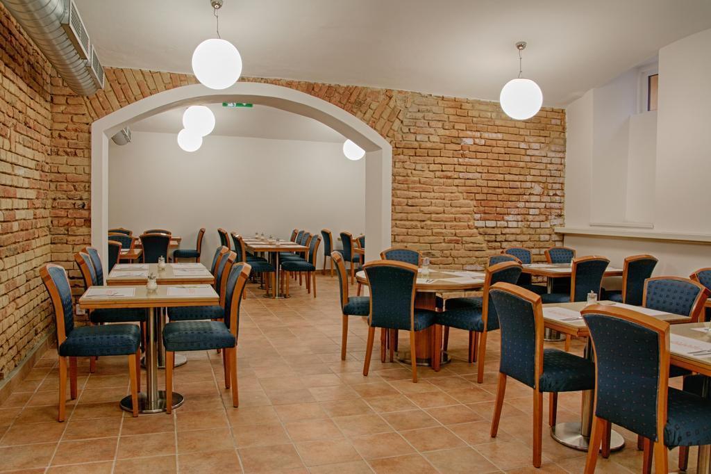 Ambiance 4* суреті