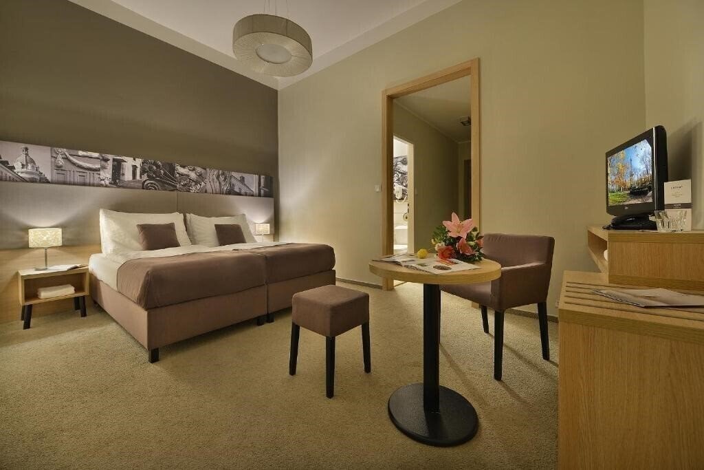 Фото Three Crowns 3*