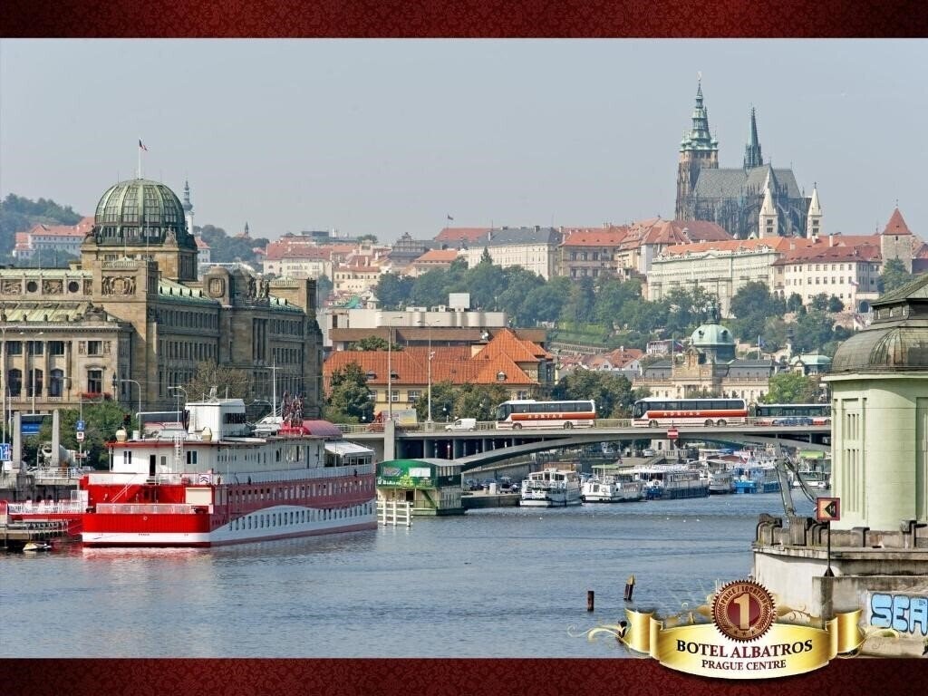 Botel Albatros 3* суреті