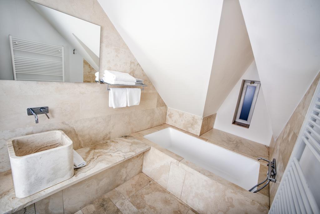 Фотография Golden Crown 4*