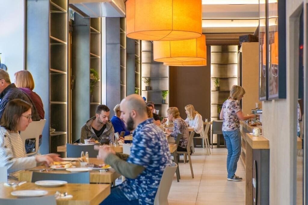 Фотография Golden Crown 4*