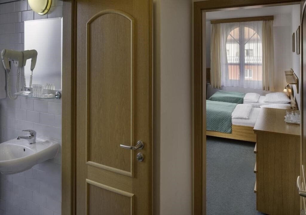 Otar 3* фотосуреті