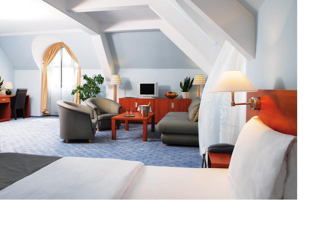 Na Zamecku 4* фотосуреті