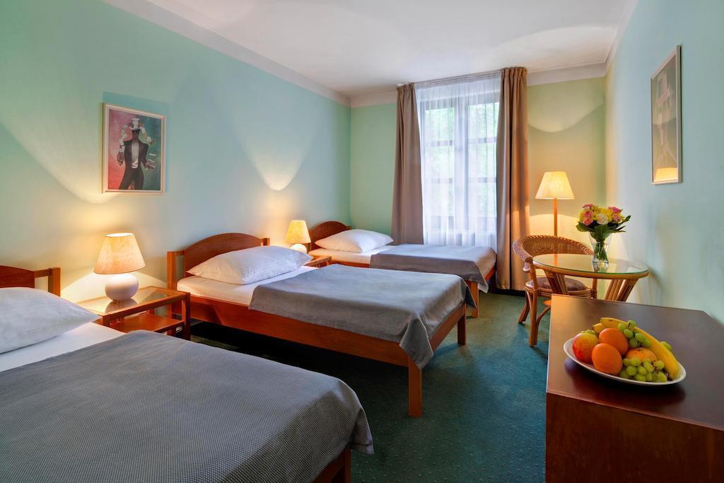 Na Zamecku 4* суреті