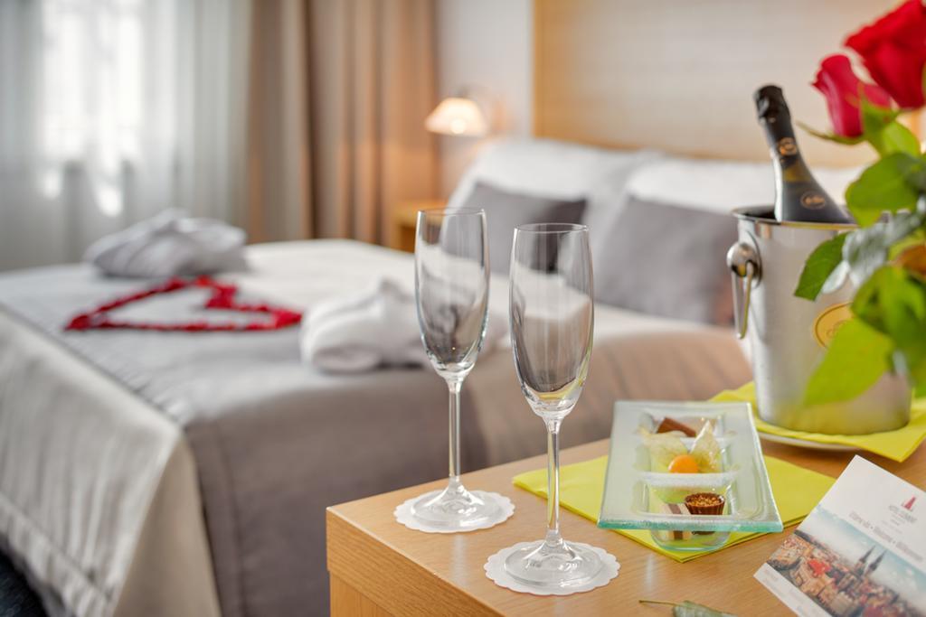 Отель Clement 4*