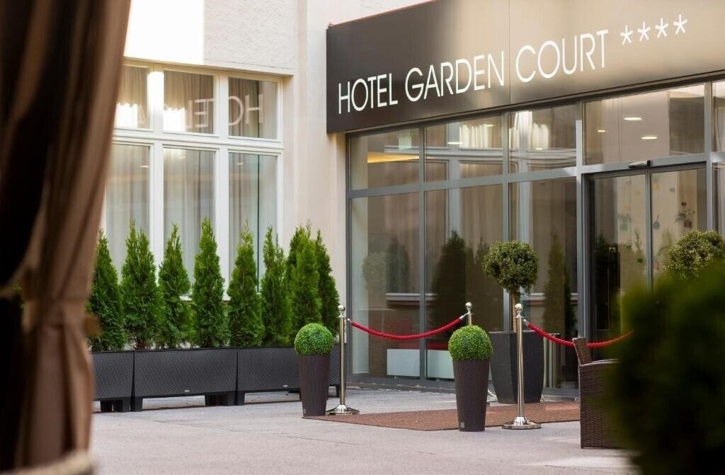 Garden Court 4* қонақ үйі