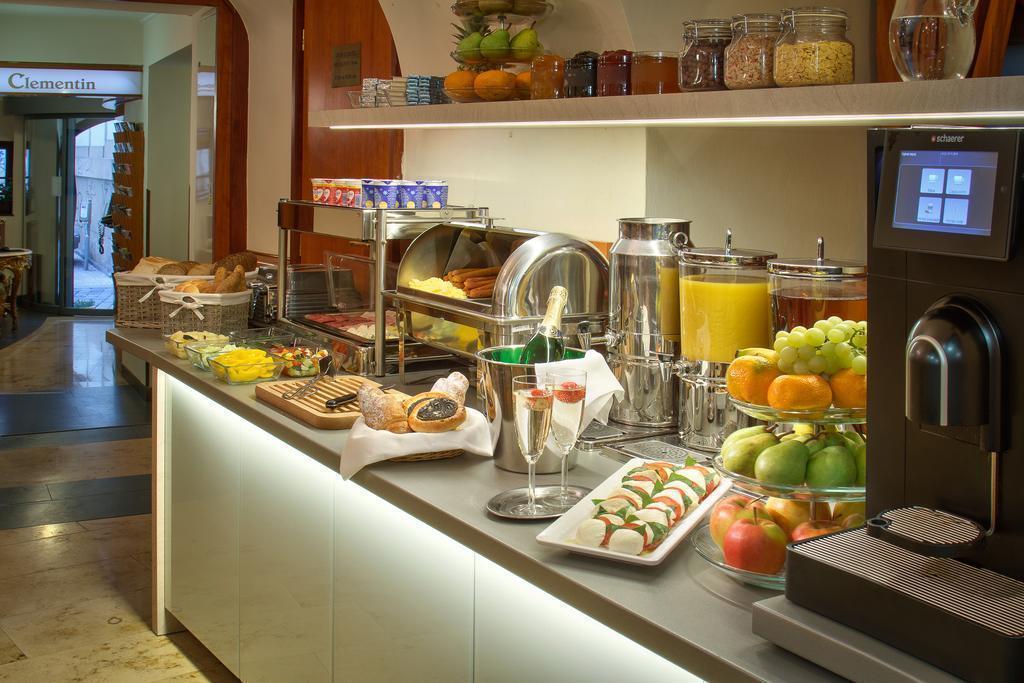 Изображение Clementin Old Town 4*