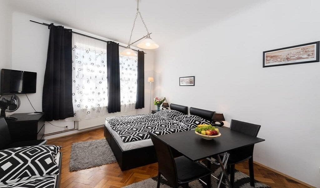 Отель Alabastr 1*