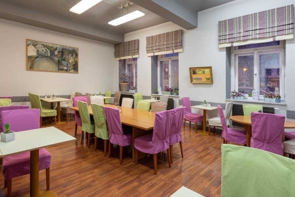 Prague Centre Plaza 3* суреті