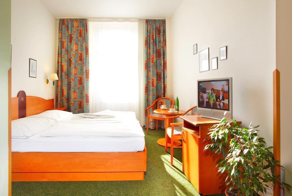 Merkur 3* суреті