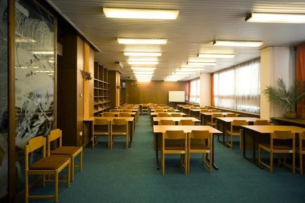 Krystal 3* суреті