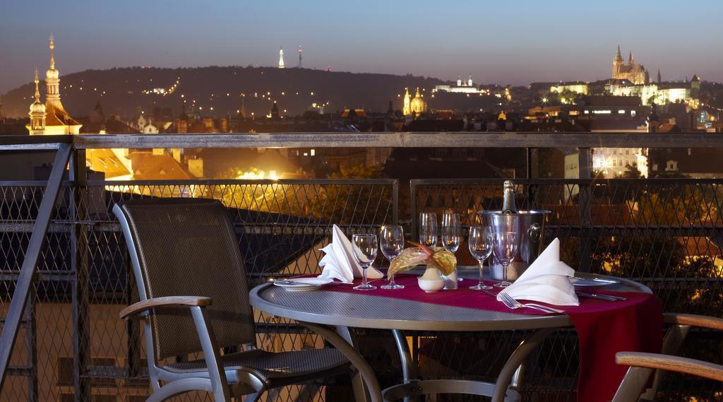 Отель Clarion Hotel Prague Old Town 4*