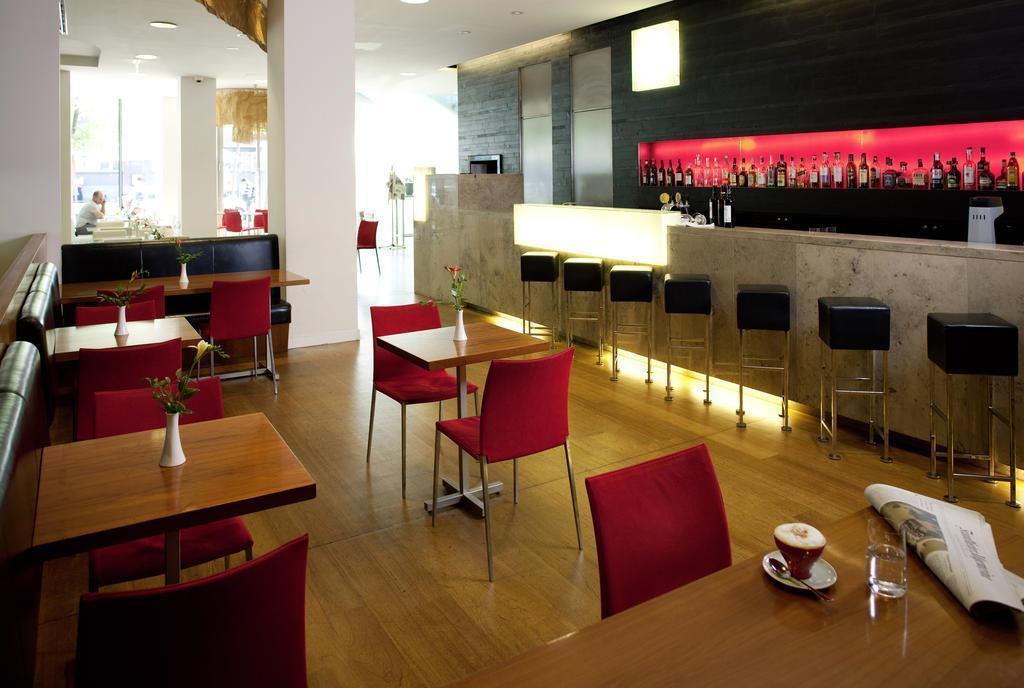 Фото Andel`s Hotel Prague 4*